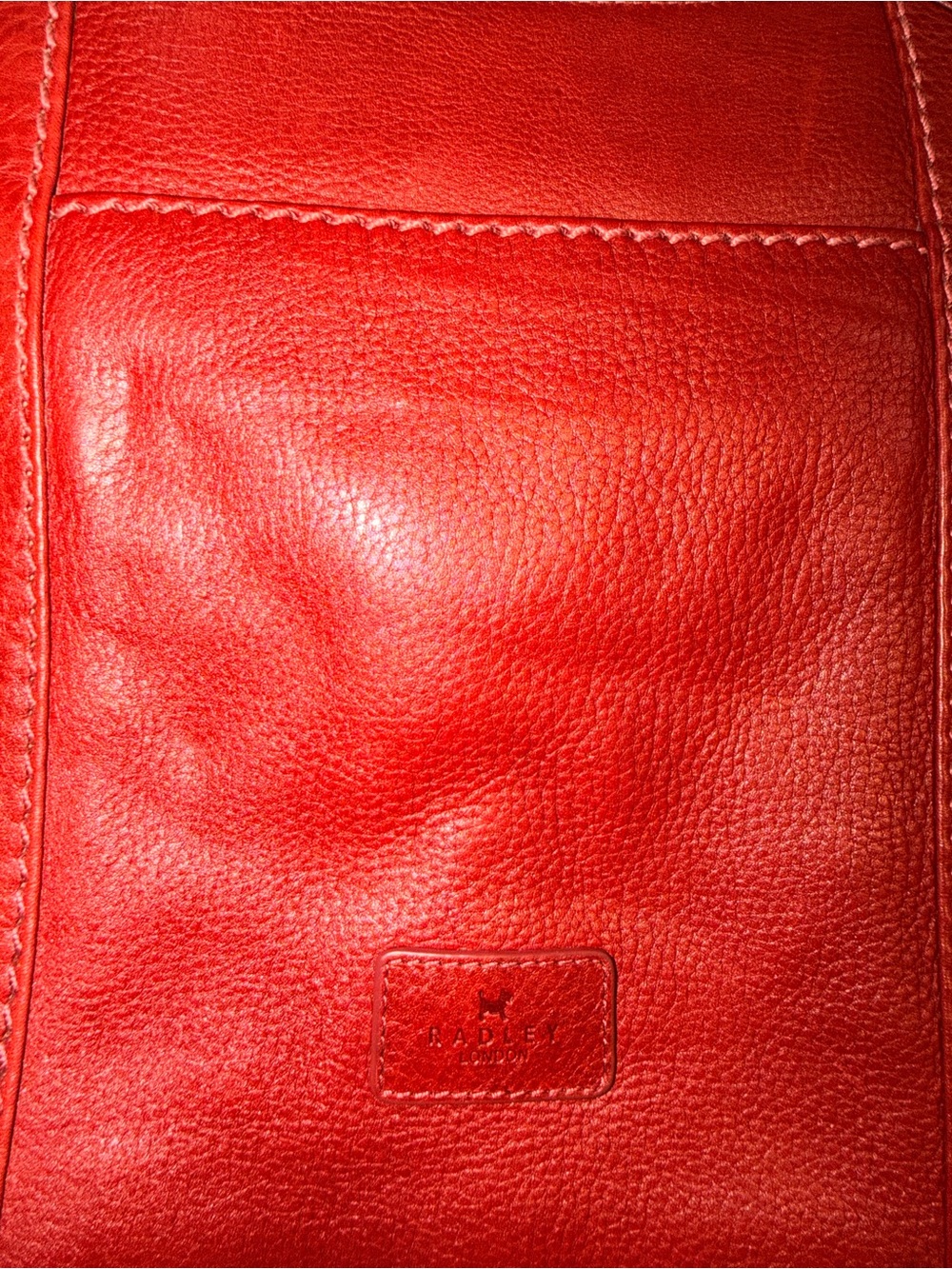 RADLEY LONDON Red Pebbled Leather Shoulder Bag - Picture 2 of 7